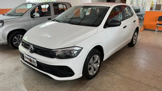 Carro Volkswagen Polo 2025 Track 1.0 Flex 12V 5p