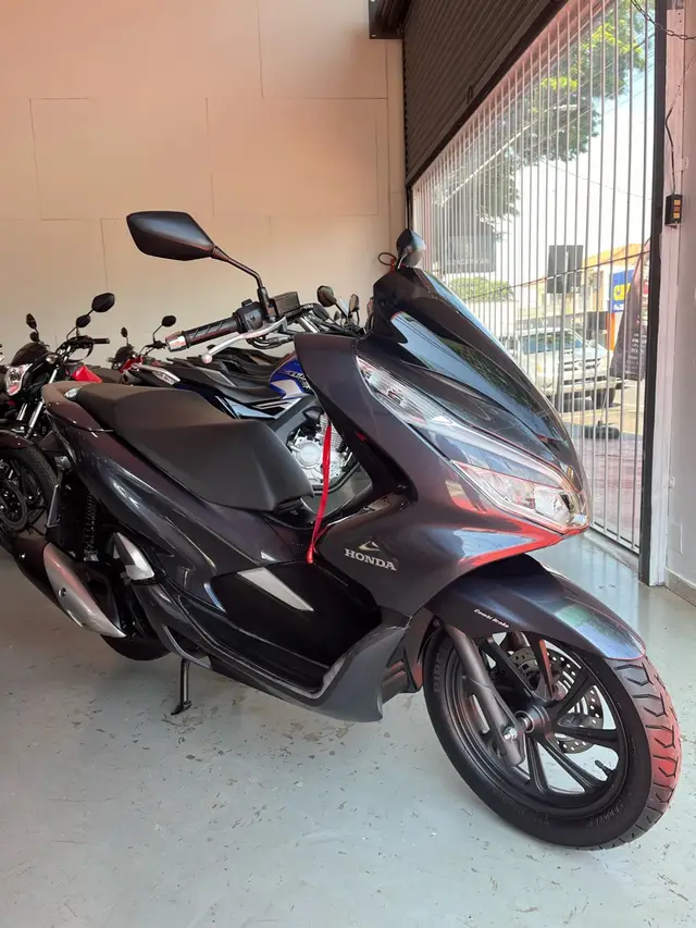 Moto Honda PCX 150 2021 DLX ABS