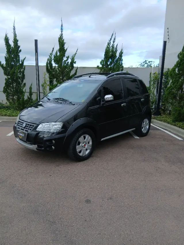 Carro Fiat Idea 2008 Adventure 1.8 (Flex)