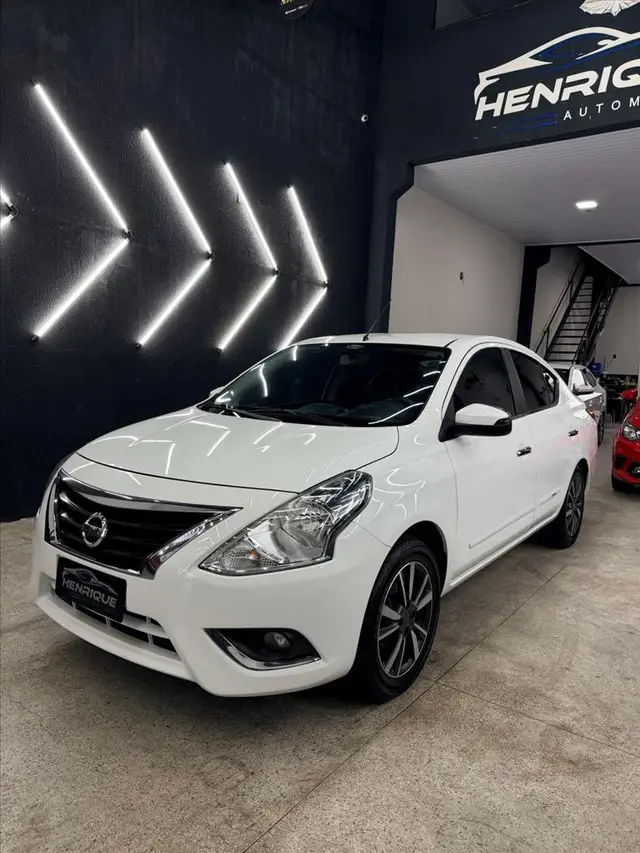 Carro Nissan Versa 2019 1.6 16V SL FlexStart CVT (Flex)