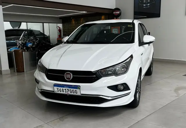 Carro Fiat Cronos 2019 1.8 Precision E.Torq AT6 (Flex)