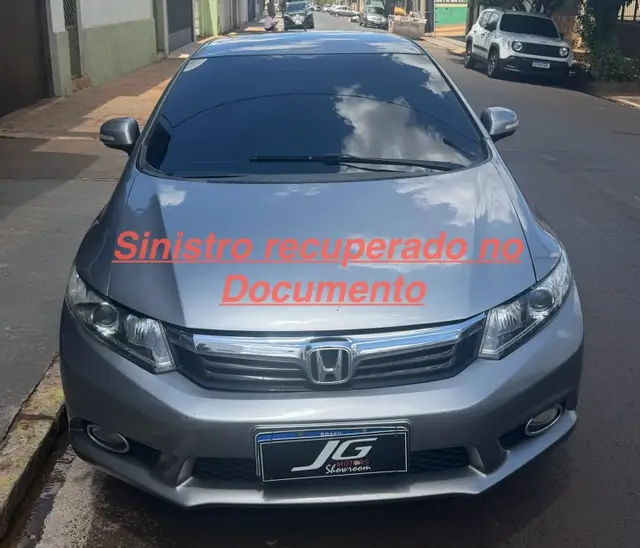 Carro Honda Civic 2014 New  LXR 2.0 i-VTEC (Aut) (Flex)