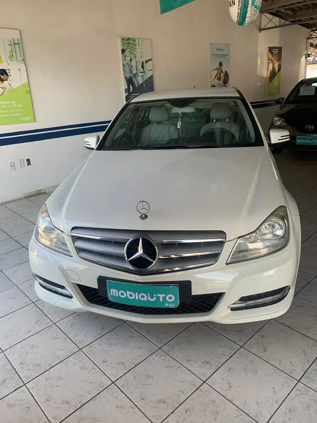 Carro Mercedes-Benz Classe C 2012 C 180 CGI Classic