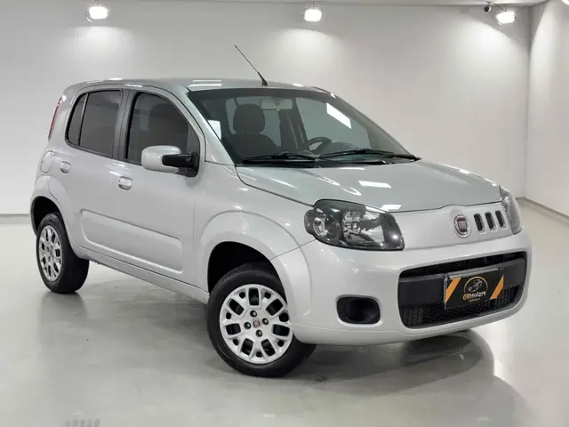 Carro Fiat Uno 2016 Vivace 1.0 8V (Flex) 4p