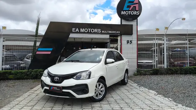 Carro Toyota Etios 2020 X Plus 1.5 (Flex)
