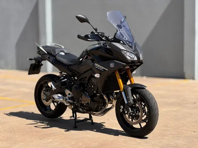 Moto Yamaha MT-09  2025 Tracer 900 GT