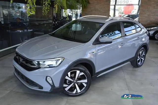Carro Volkswagen Nivus 2024 Highline 200 TSI