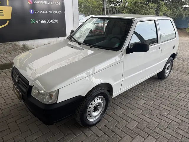 Carro Fiat Uno 2012 Economy 1.4 8V (Flex) 2P
