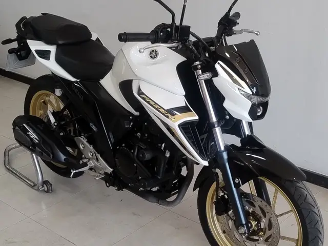 Moto Yamaha Fazer FZ25 2025 Connected