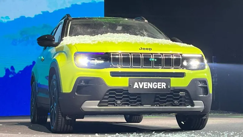 Novo Jeep Avenger chegará em 2026 para ser o modelo mais barato da marca