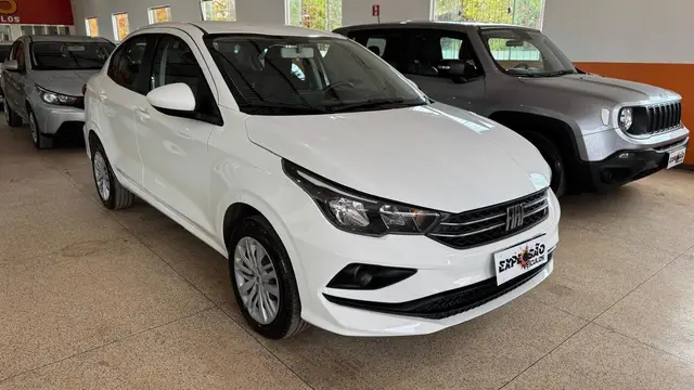 Carro Fiat Cronos 2024 Drive 1.0