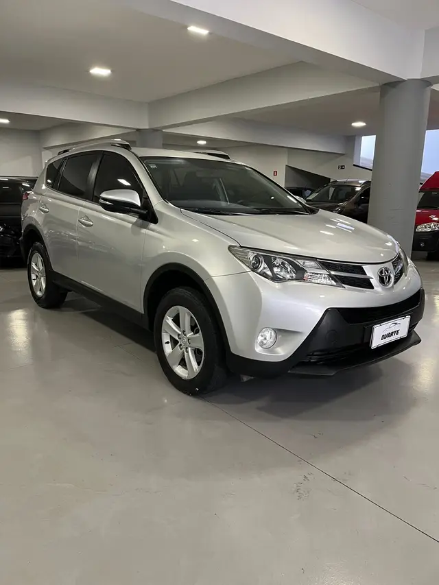 Carro Toyota RAV4 2014 2.0 4x2