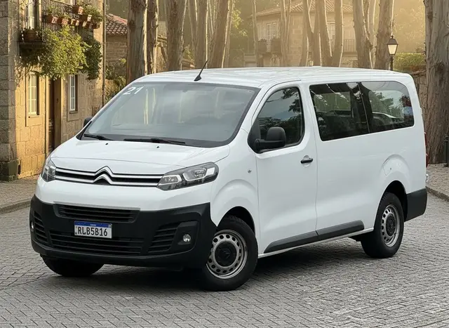 Carro Citroën Jumpy 2022 Furgão Pack 1.6 TD