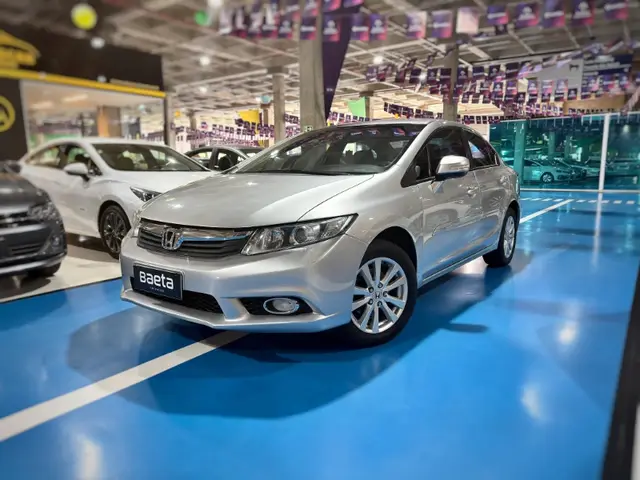 Carro Honda Civic 2014 New  LXR 2.0 i-VTEC (Aut) (Flex)