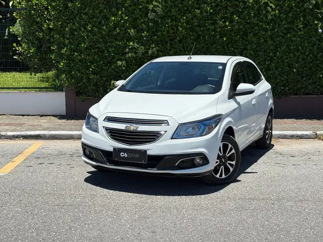 Carro Chevrolet Onix 2015 1.4 LTZ SPE/4