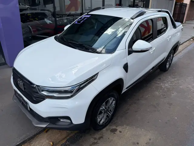 Carro Fiat Strada 2021 Volcano 1.3 CD (Flex)