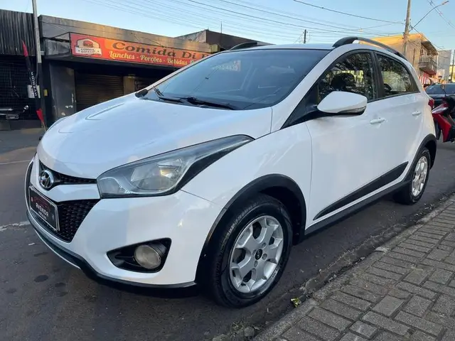 Carro Hyundai HB20X 2014 Style 1.6 (Flex)