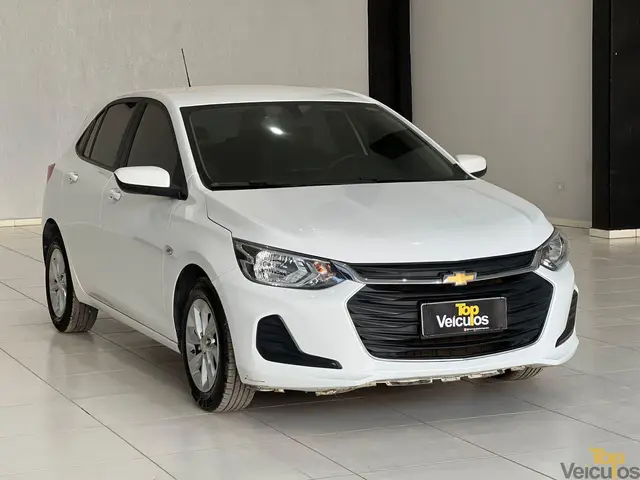 Carro Chevrolet Onix 2023 LT 1.0