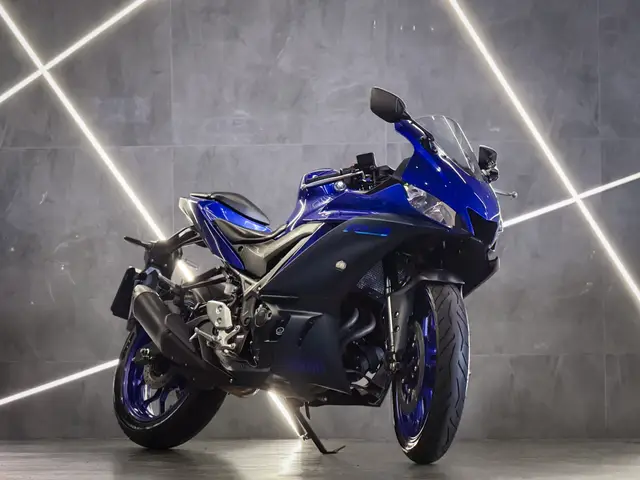 Moto Yamaha YZF R3 2023 ABS