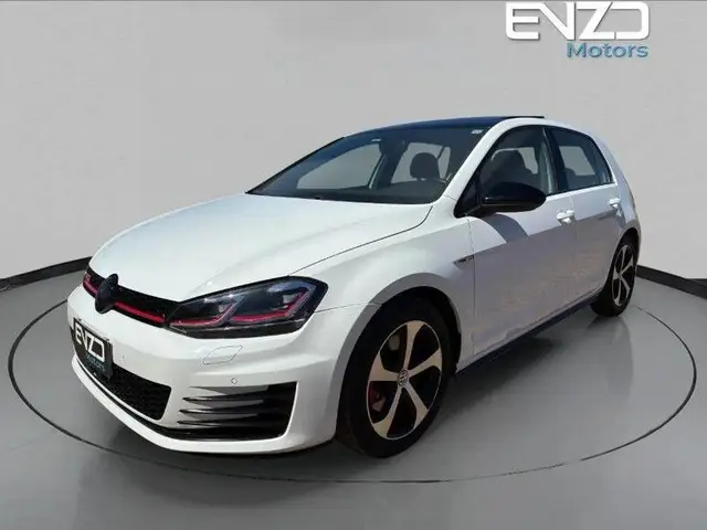 Carro Volkswagen Golf 2015 GTI 2.0 TSi DSG