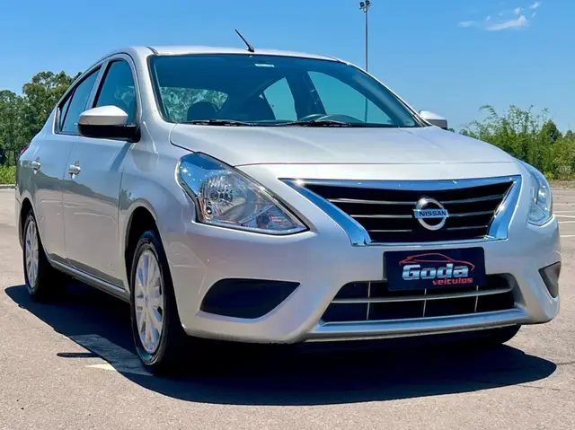 Carro Nissan Versa 2019 1.0 12V (Flex)