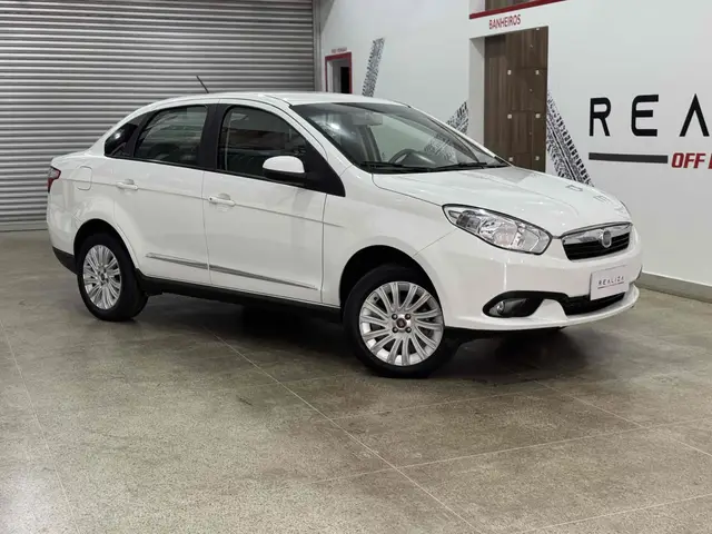 Carro Fiat Grand Siena 2014 Essence 1.6 16V (Flex)