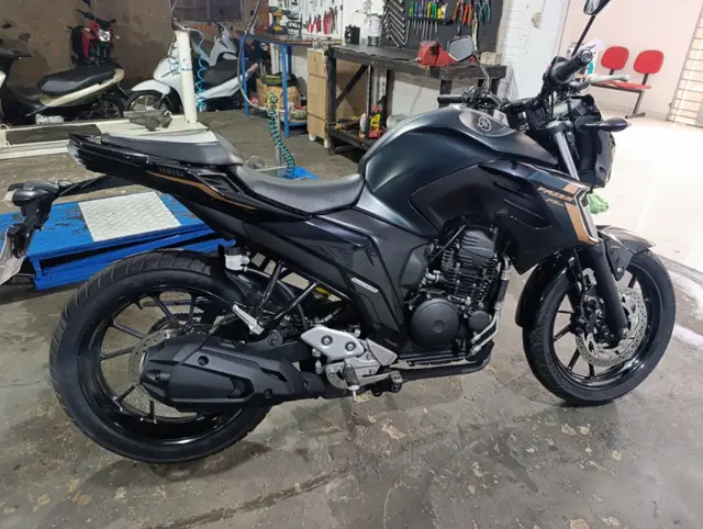 Moto Yamaha Fazer FZ25 2024 ABS