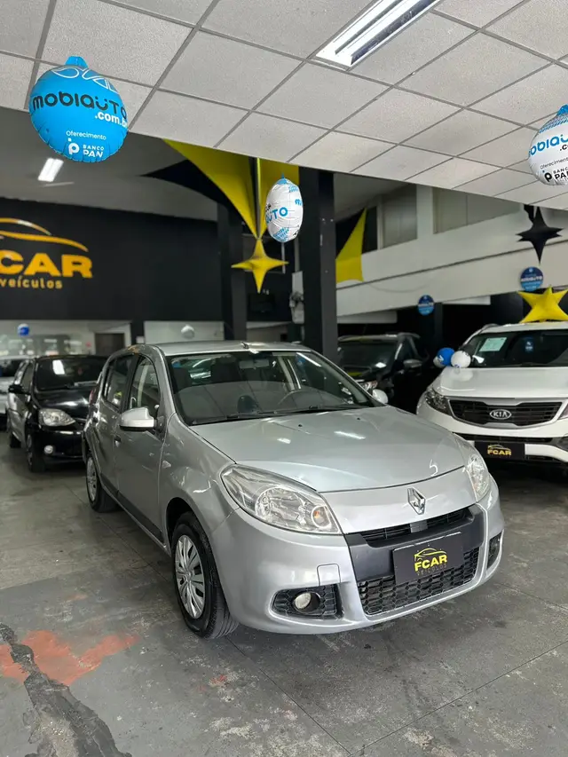 Carro Renault Sandero 2013 Expression 1.0 16V (flex)