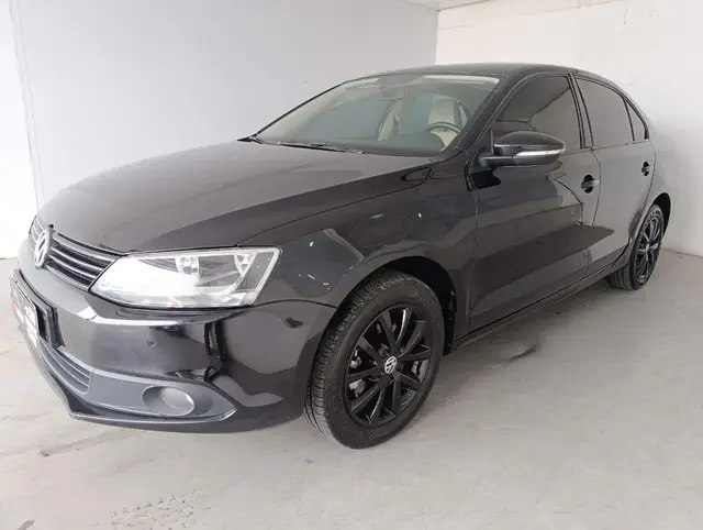 Carro Volkswagen Jetta 2011 2.0 Comfortline (Flex)