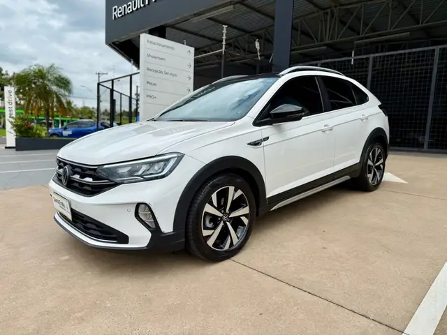 Carro Volkswagen Nivus 2023 Highline 200 TSI