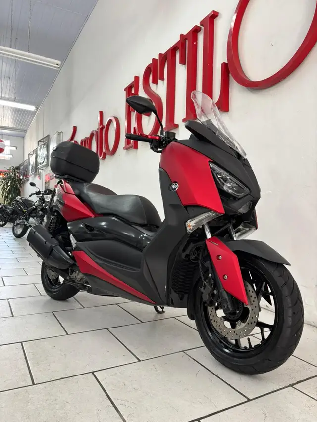 Moto Yamaha XMax 2021 250 (ABS)