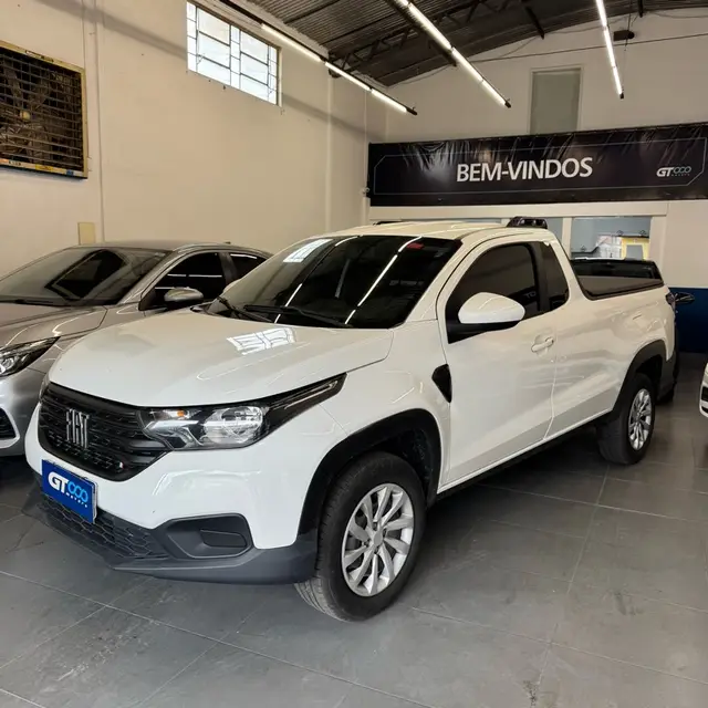 Carro Fiat Strada 2023 Endurance 1.4 Cabine Plus (Flex)