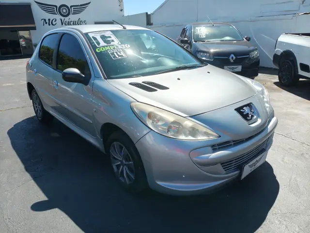 Carro Peugeot 207 2013 Hatch XR 1.4 8V (flex) 4p