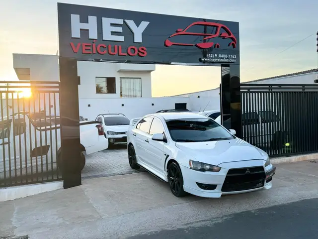 Carro Mitsubishi Lancer 2014 2.0 16V