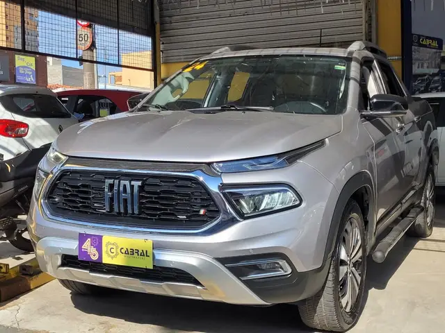Carro Fiat Toro 2024 Volcano 2.0