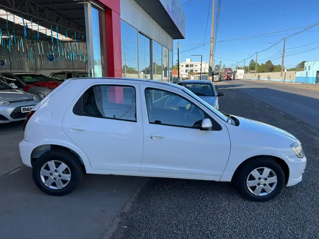 Carro Chevrolet Celta 2012 LT 1.0 (Flex)