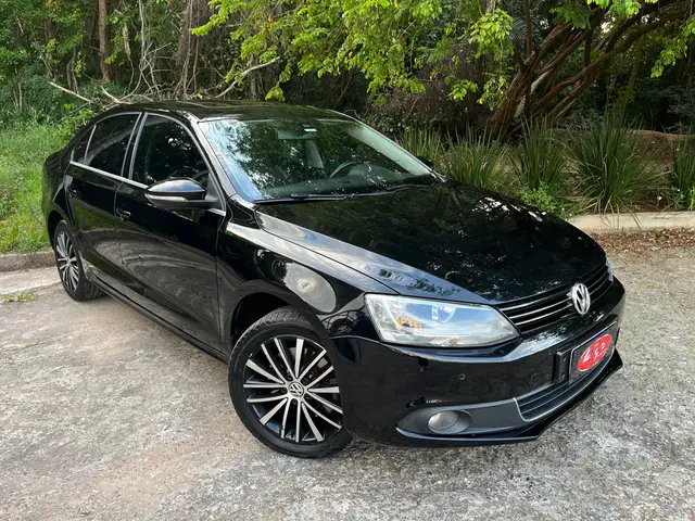Carro Volkswagen Jetta 2014 2.0 TSI Highline DSG