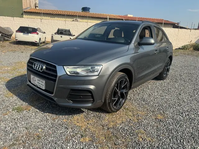Carro Audi Q3 2019 1.4 TFSI Ambiente S Tronic (Flex)