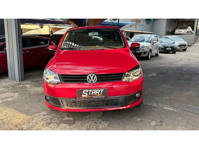 Carro Volkswagen Fox 2013 1.0 VHT (Flex) 4p