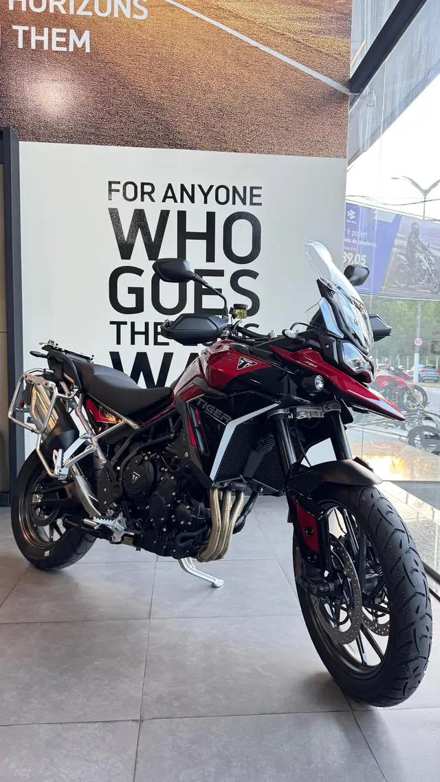 Moto Triumph Tiger 900 2025 GT Pro
