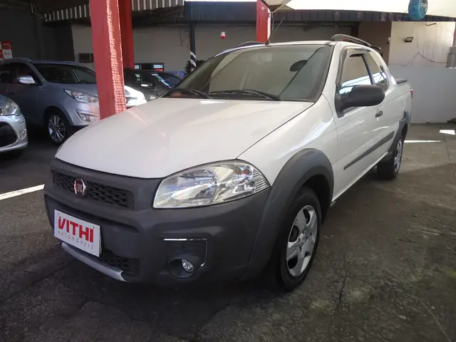 Carro Fiat Strada 2016 Working 1.4 (Flex) (Cabine Dupla)