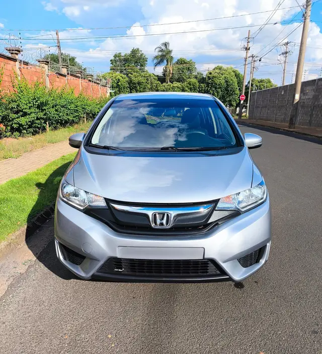 Carro Honda Fit 2017 1.5 16v LX CVT (Flex)