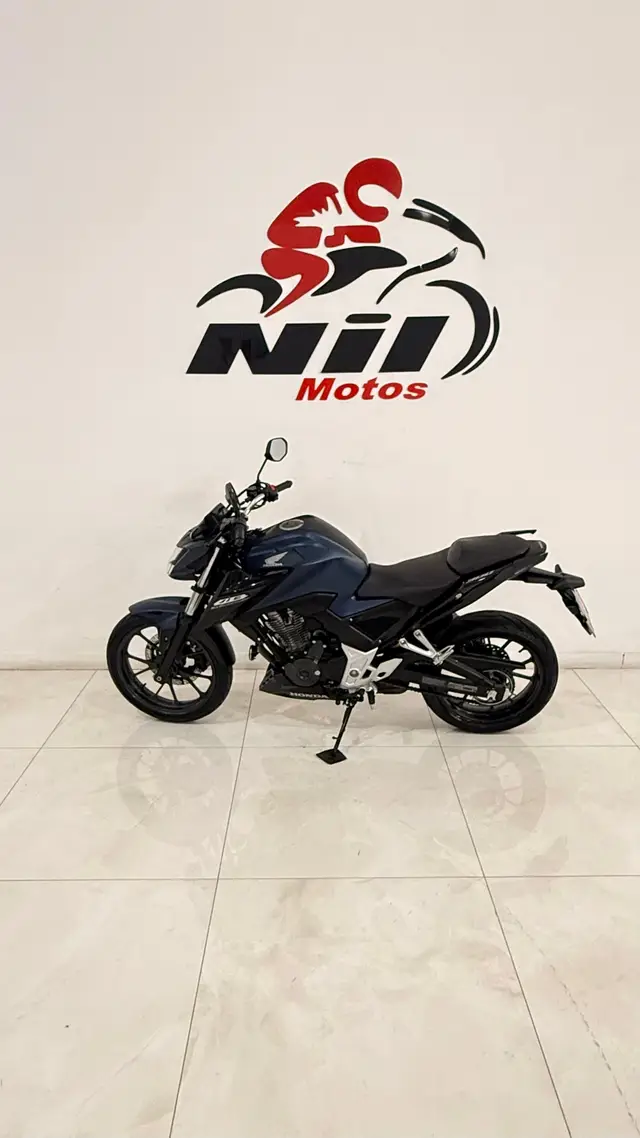 Moto Honda CB 300F Twister 2025 (ABS)