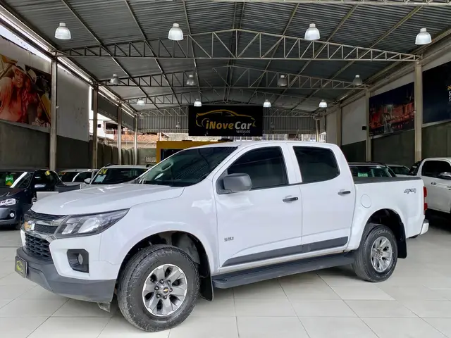 Carro Chevrolet S10 Cabine Simples 2022 S10 2.8 CTDi Cabine Simples LS 4WD