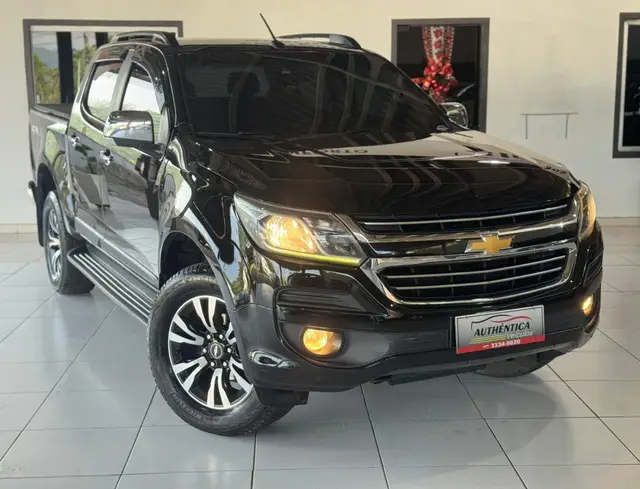 Carro Chevrolet S10 Cabine Dupla 2017 S10 2.5 ECOTEC SIDI LTZ 4WD (Cabine Dupla)