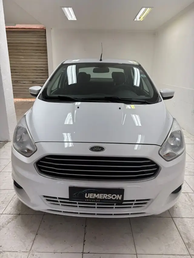 Carro Ford Ka Sedan 2015 SE 1.5 16v (Flex)