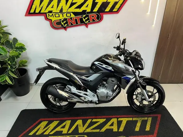 Moto Honda CB 250F Twister 2019 Standard