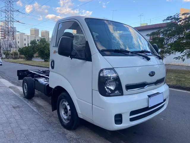 Carro Kia Bongo 2019 2.5 STD RS Sem Carroceria