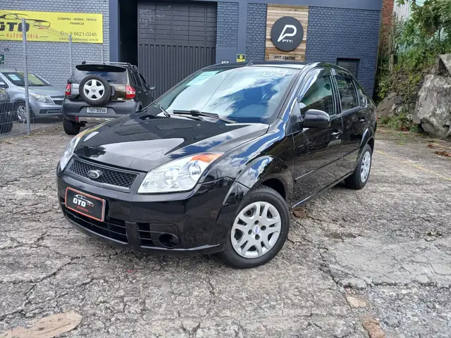 Carro Ford Fiesta Sedan 2009 1.0 (Flex)