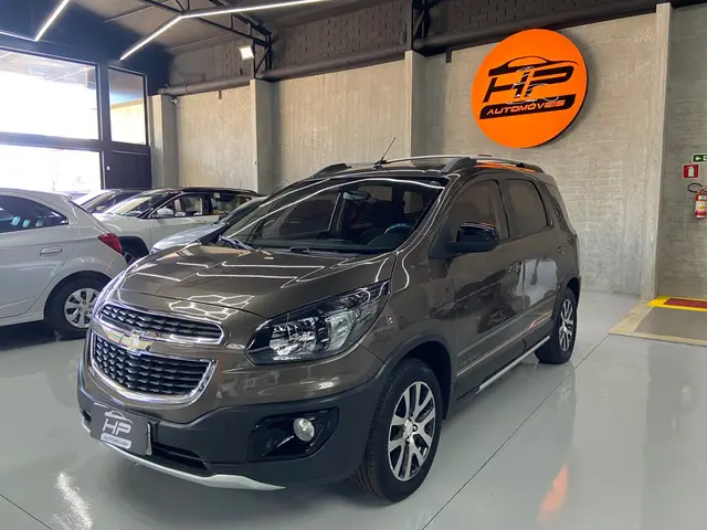 Carro Chevrolet Spin 2016 Activ 1.8 (Flex) (Aut)